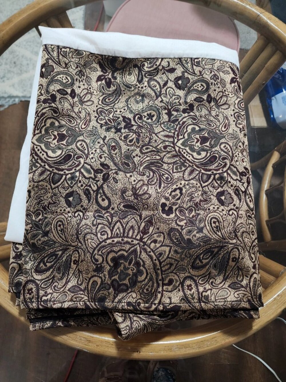 Queen Bedskirt "Only" Paisley Pattern